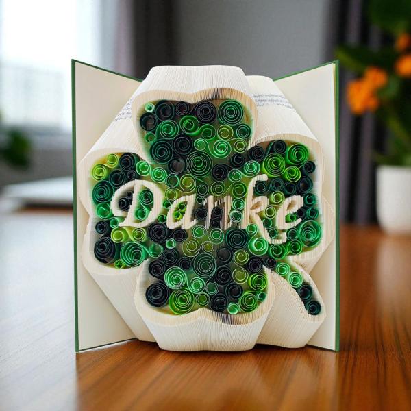 Buchfaltkunst mit Kleeblatt und Quilling, Personalisierbar