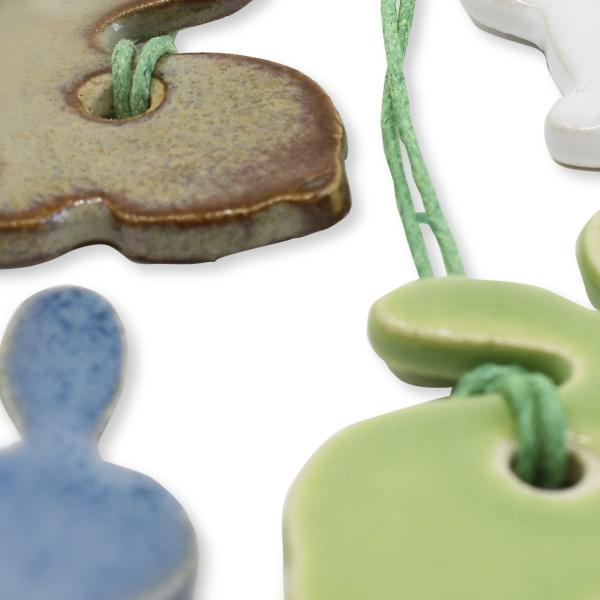 Bunte Hasen-Anhänger, 6-teilig mit Bändchen