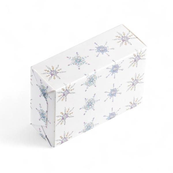 2 Bögen Geschenkpapier
